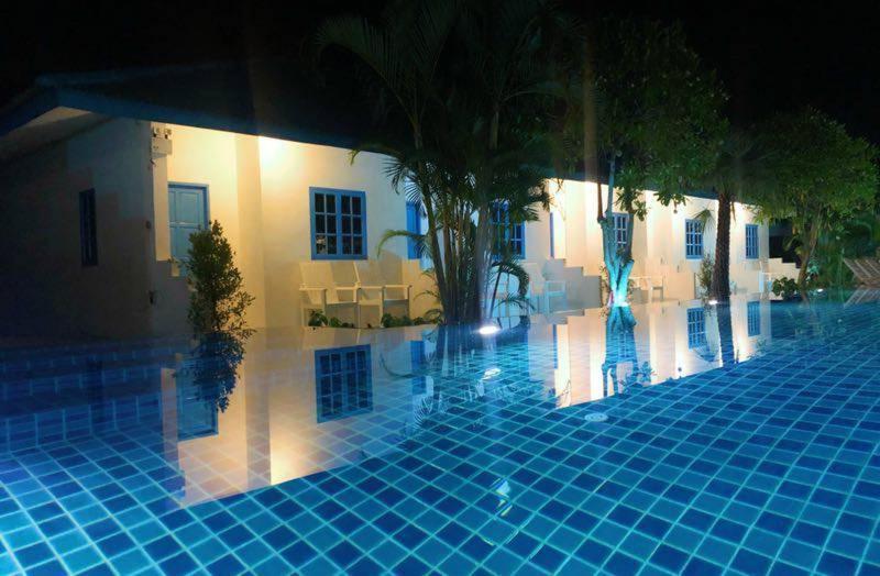 March Samui Resort Маенам Экстерьер фото