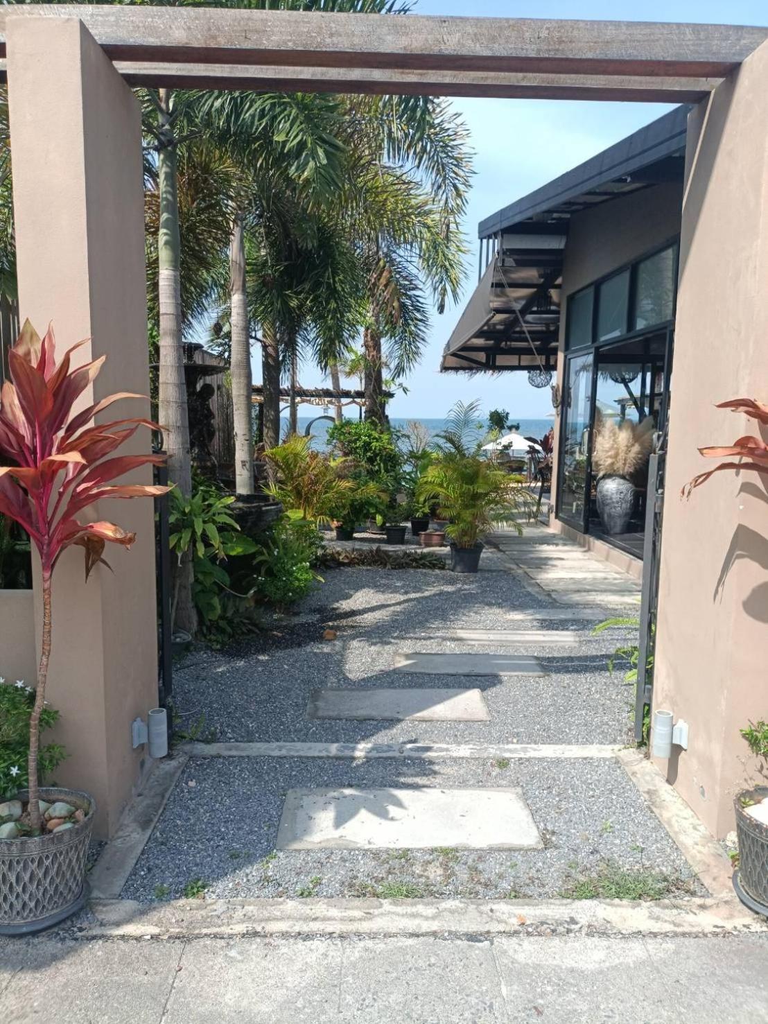 March Samui Resort Маенам Экстерьер фото